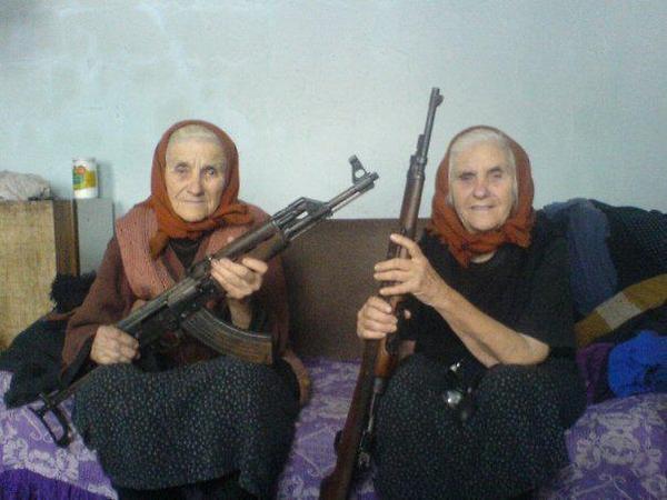 old-women-with-guns.jpg